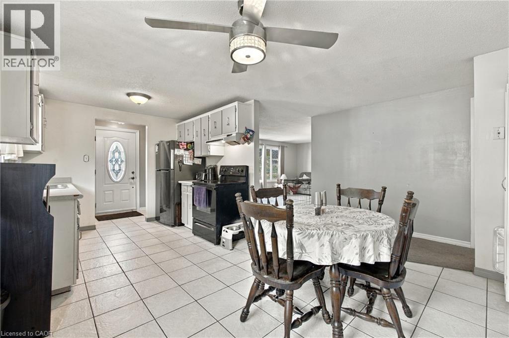 135 Cedarhill Crescent Property Photo 13
