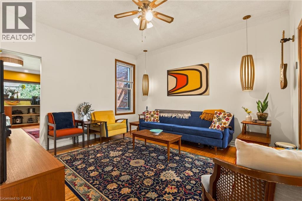 22 Spring Street Property Photo 8