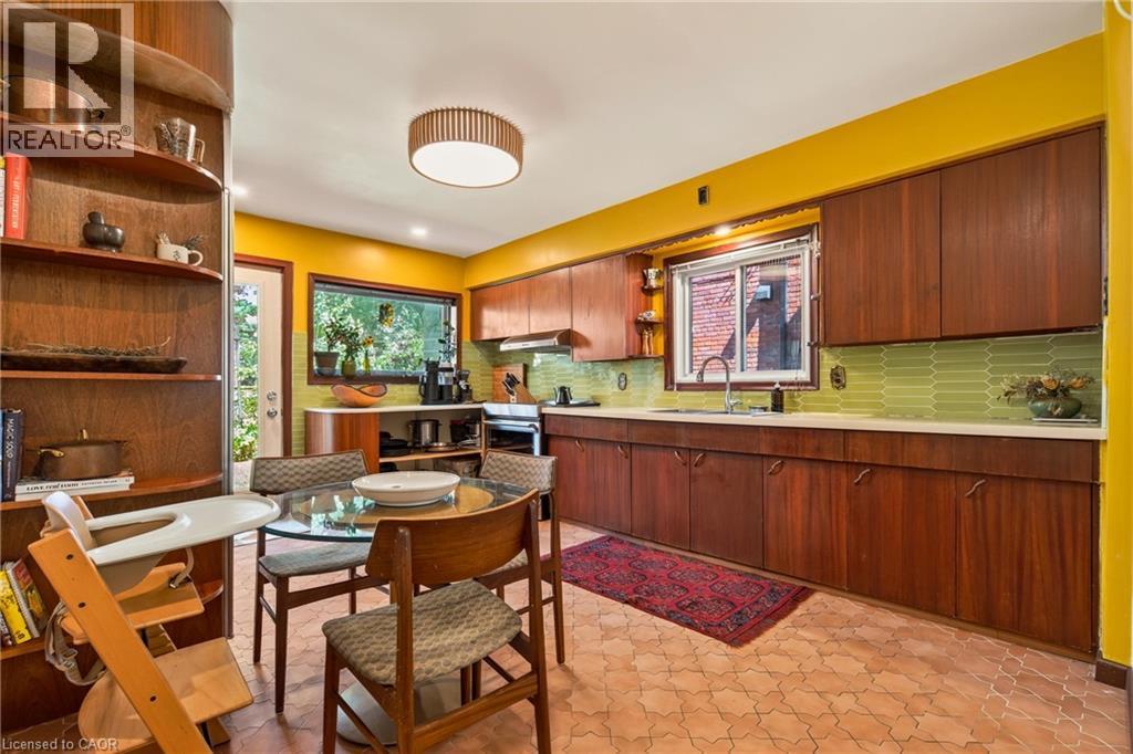 22 Spring Street Property Photo 17