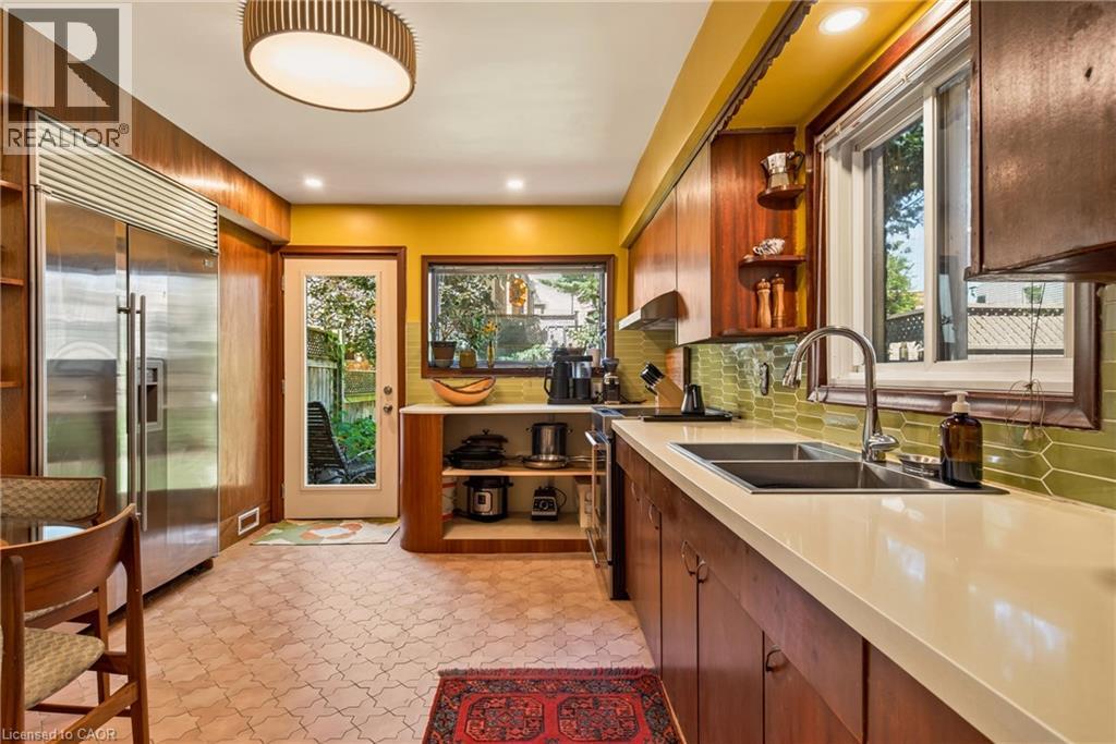 22 Spring Street Property Photo 23
