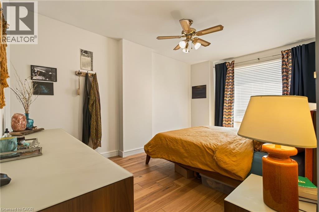 22 Spring Street Property Photo 25