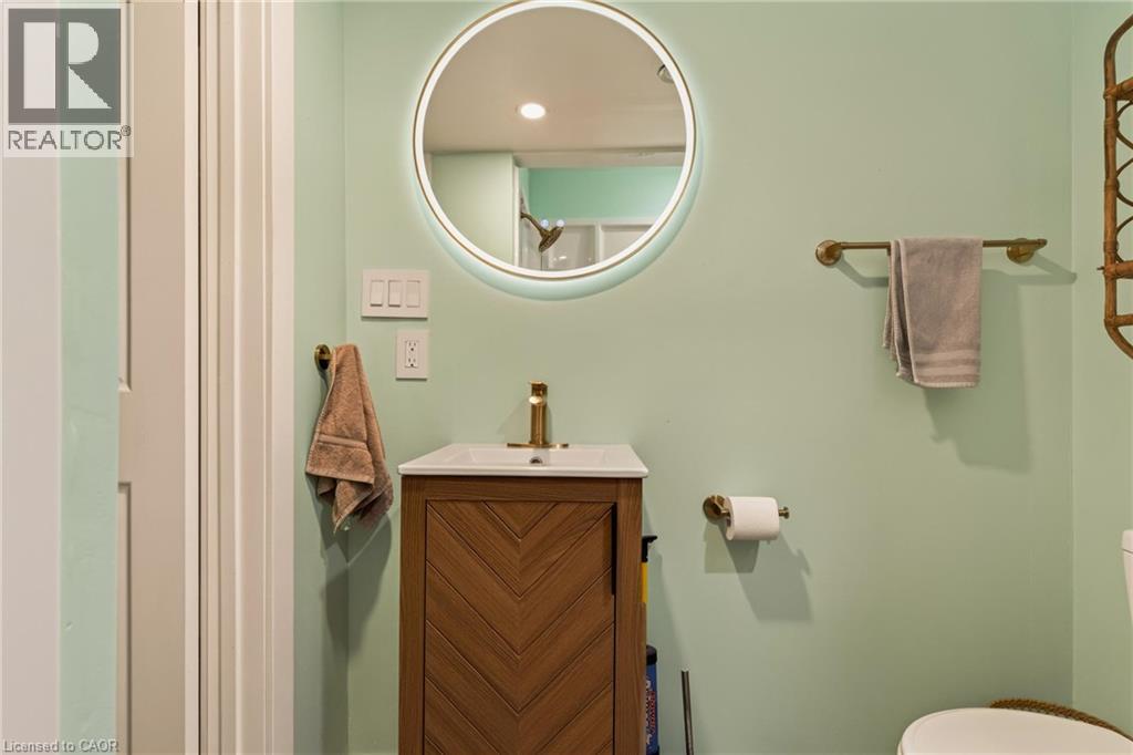 22 Spring Street Property Photo 38