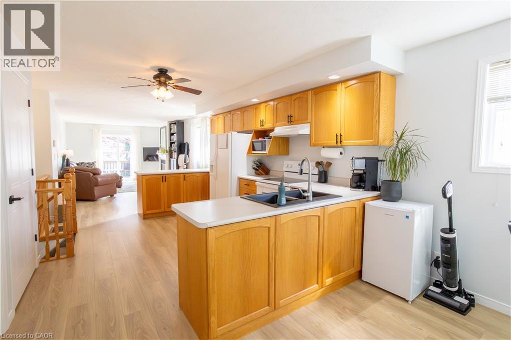 536 St Andrew Street Property Photo 13