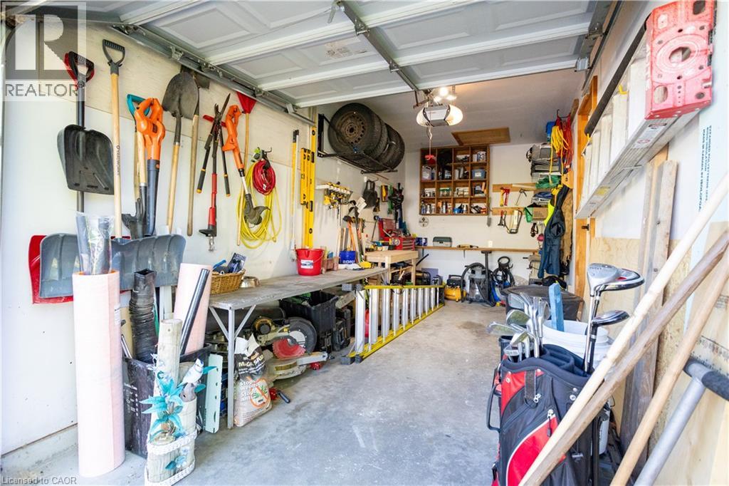 536 St Andrew Street Property Photo 36