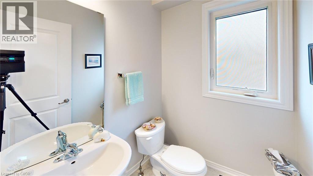 340 Prospect Point Road N Unit# 6 Property Photo 15