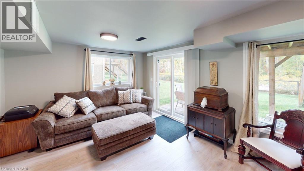 340 Prospect Point Road N Unit# 6 Property Photo 22