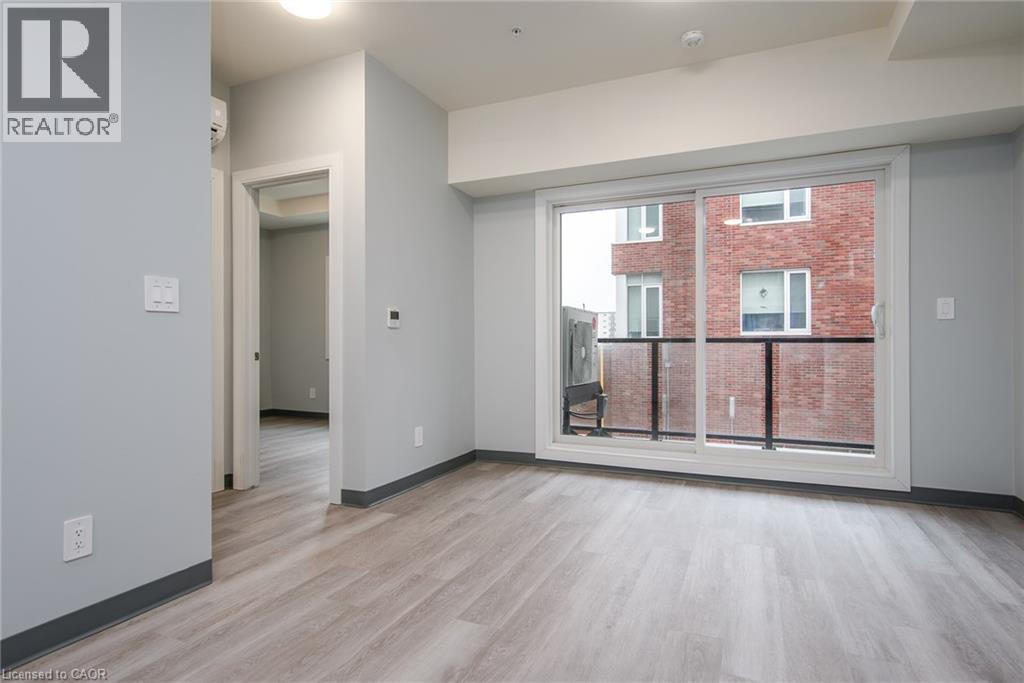 10 Queen Street Unit# 203 Photo de la propriété 1