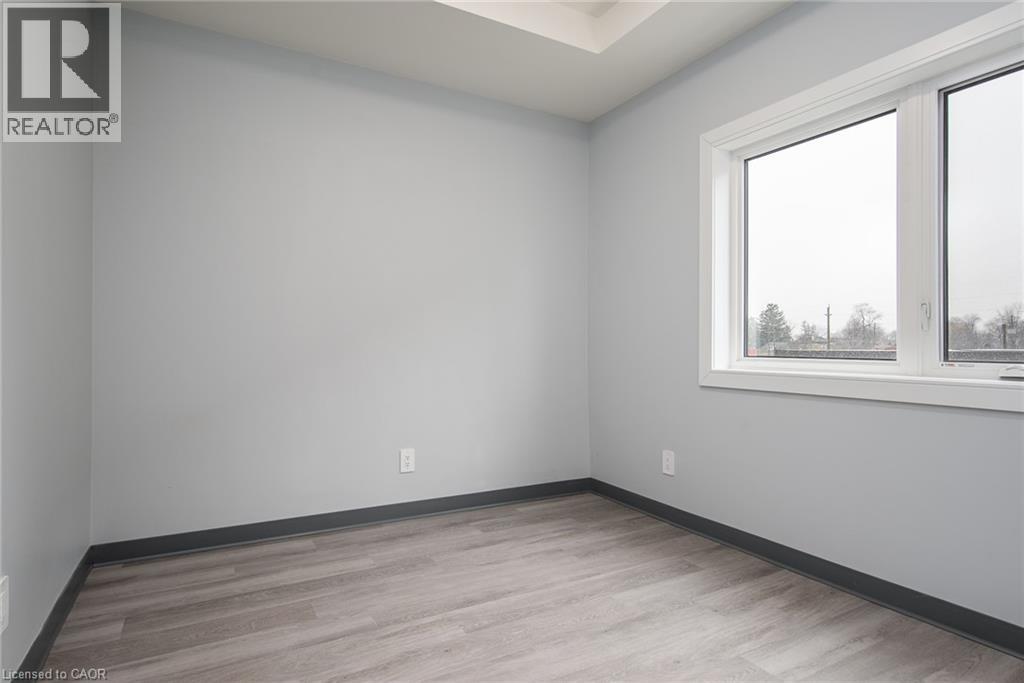10 Queen Street Unit# 203 Property Photo 13
