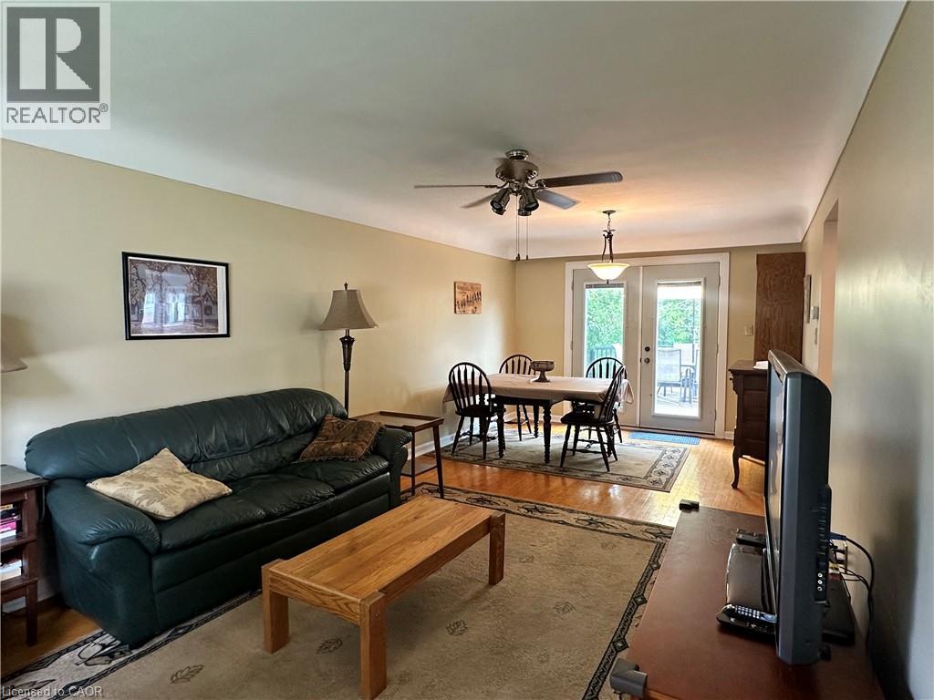 129 Broker Drive Property Photo 9