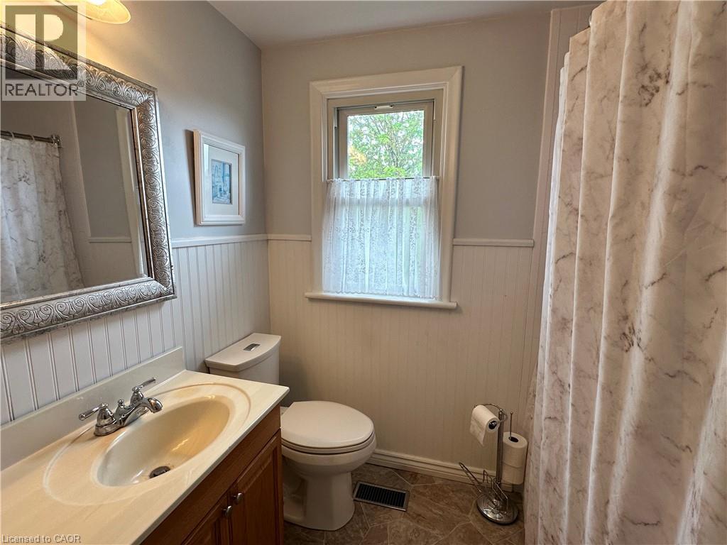 129 Broker Drive Property Photo 23