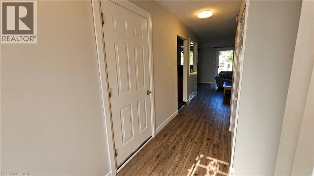 4 Parkside Drive Property Photo 7