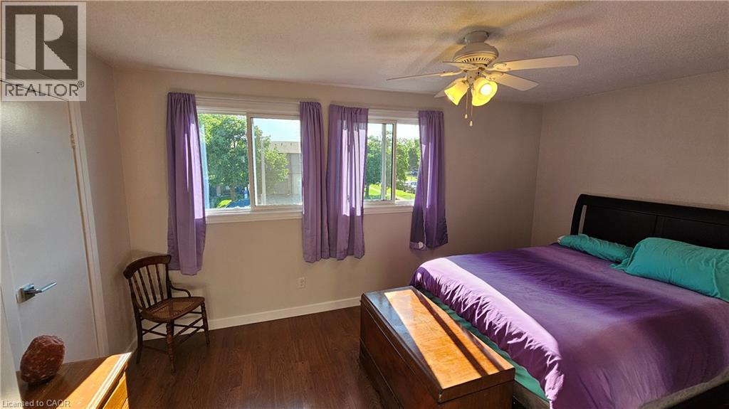 4 Parkside Drive Property Photo 20
