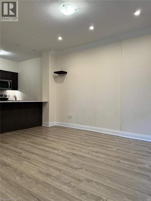 16 Concord Place Unit# 104 Property Photo 6