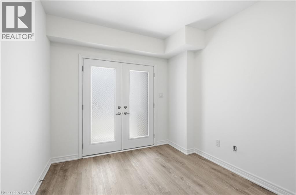 19 Roxanne Drive Unit# 119 Property Photo 5