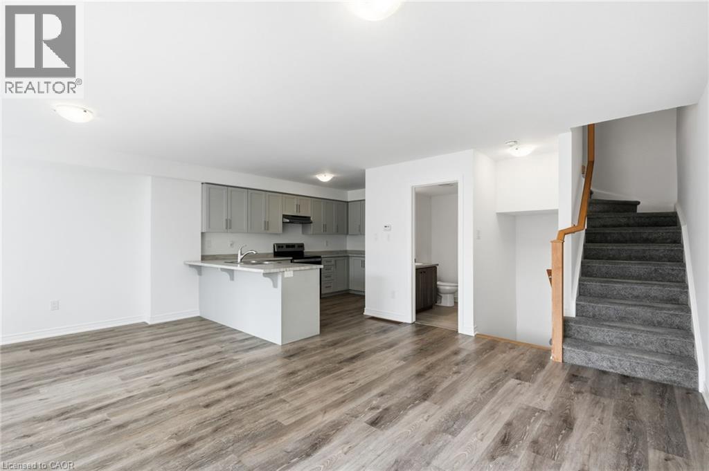 19 Roxanne Drive Unit# 119 Property Photo 10