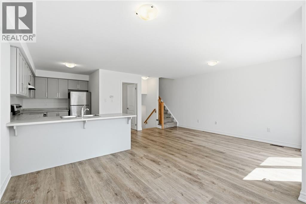 19 Roxanne Drive Unit# 119 Property Photo 12