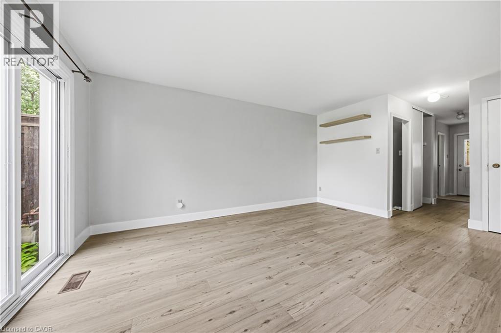 564 Sheraton Road Unit# 14 Property Photo 10
