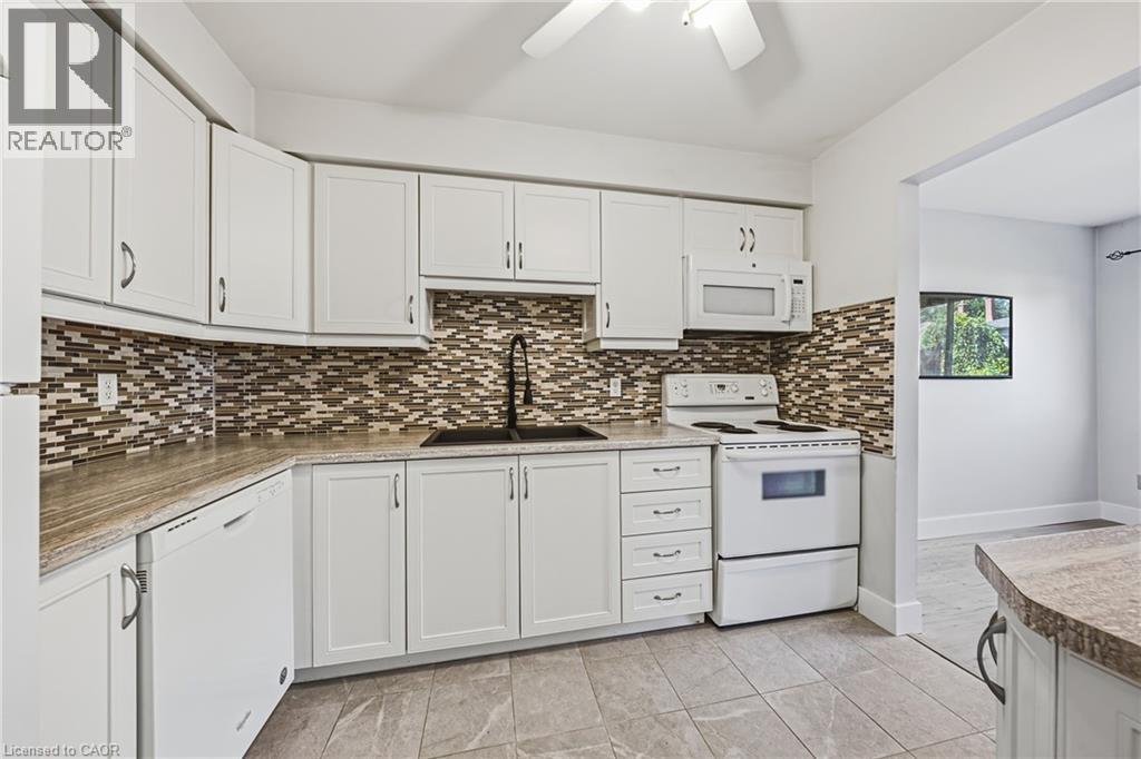 564 Sheraton Road Unit# 14 Property Photo 14