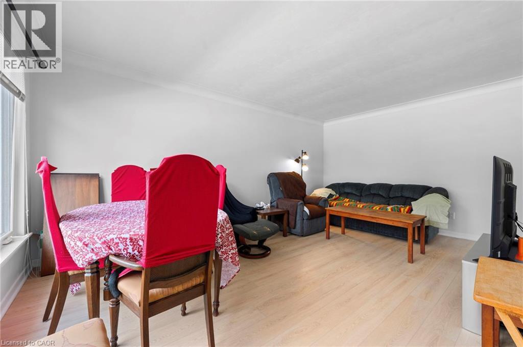 23 Homewood Avenue Property Photo 7