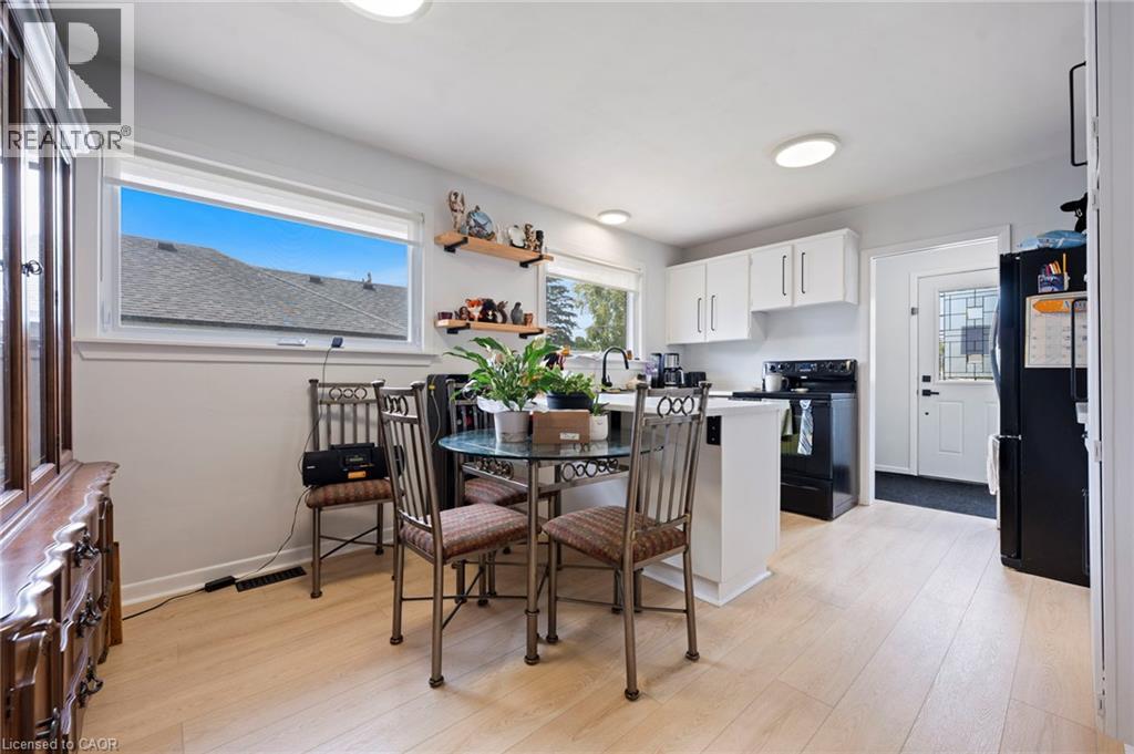 23 Homewood Avenue Property Photo 11