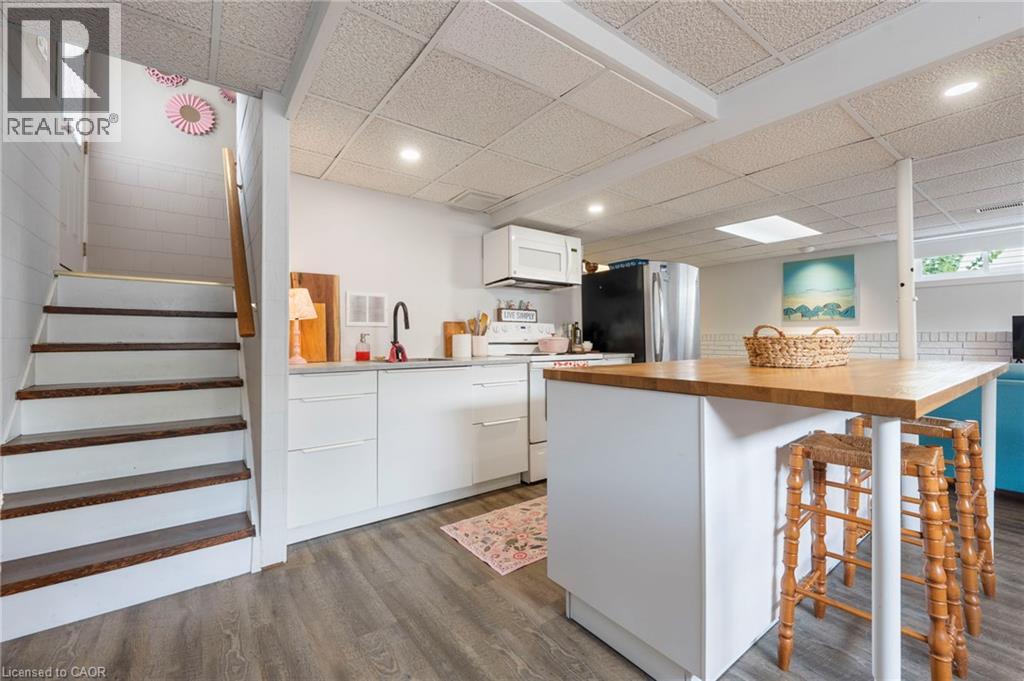 23 Homewood Avenue Property Photo 16