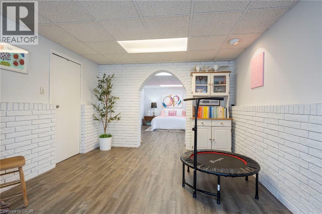 23 Homewood Avenue Property Photo 20