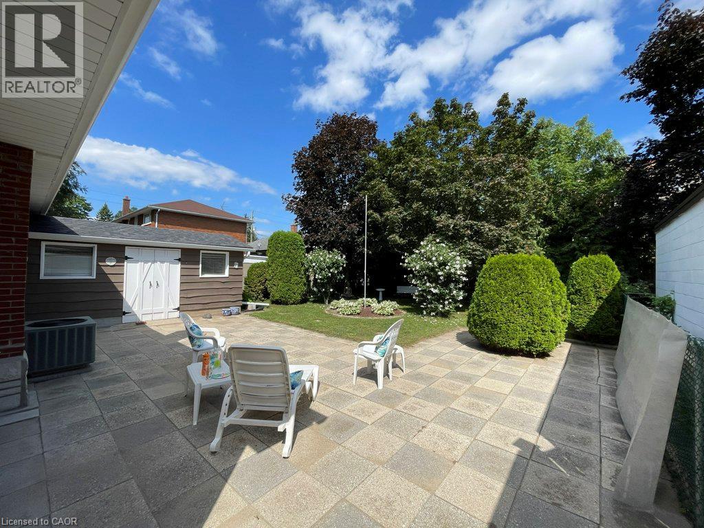 88 Bond Street Property Photo 3