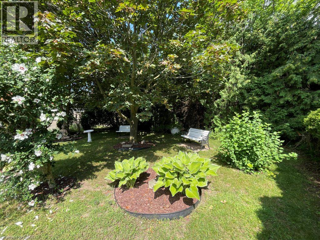 88 Bond Street Property Photo 29