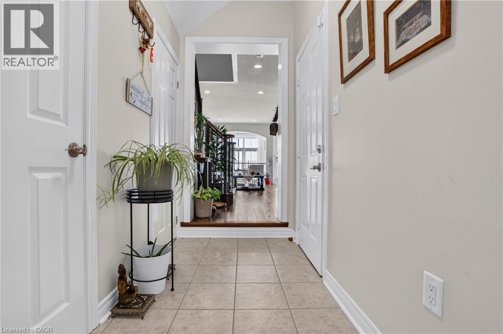 10 Maplerun Street Property Photo 7