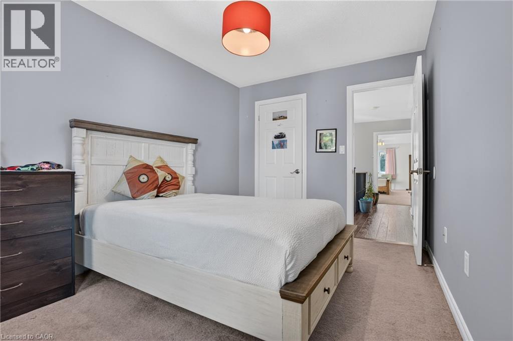 10 Maplerun Street Property Photo 34