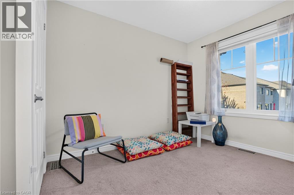 10 Maplerun Street Property Photo 35