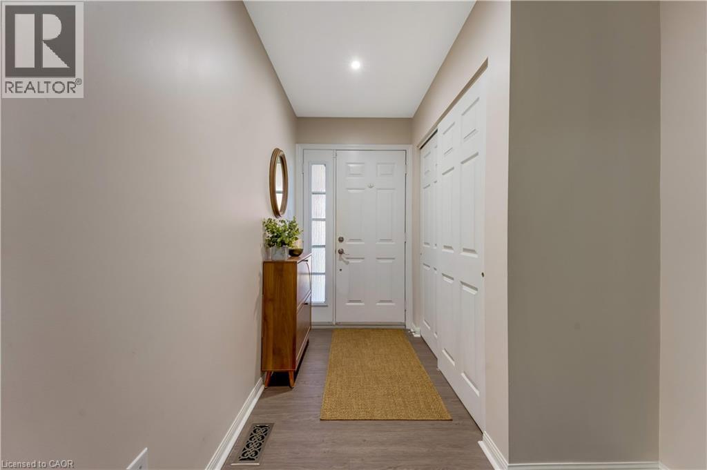 268 Keewatin Avenue Property Photo 5