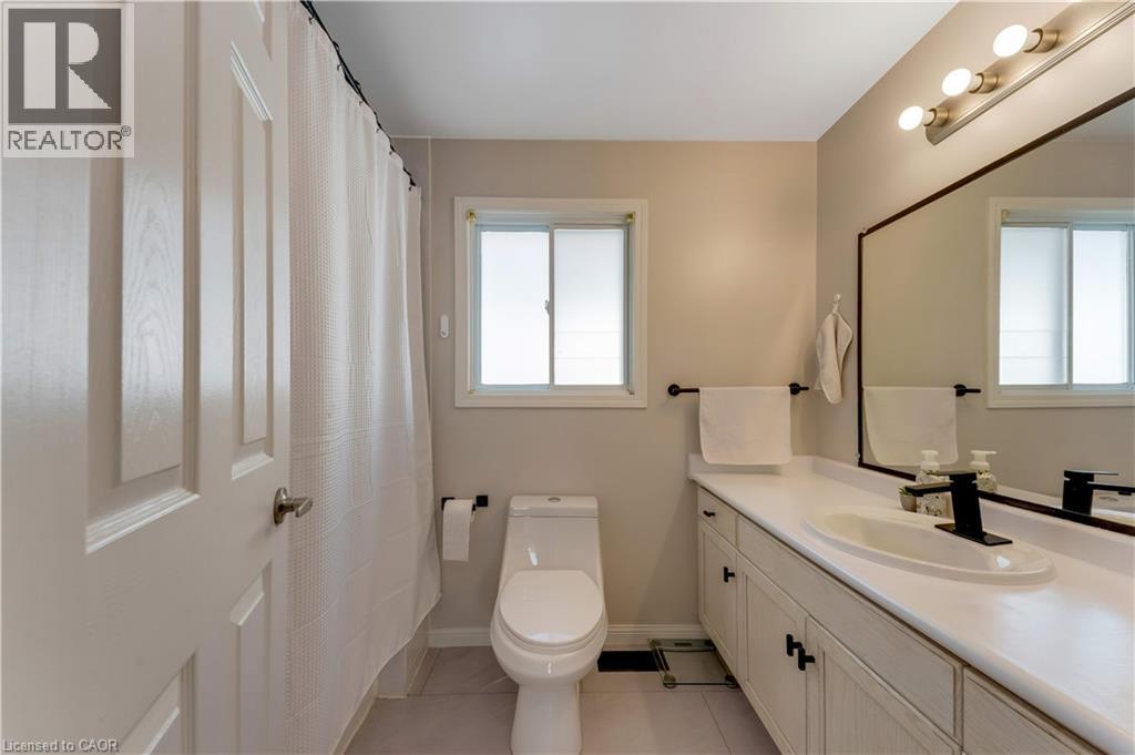 268 Keewatin Avenue Property Photo 22