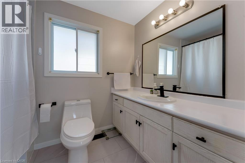 268 Keewatin Avenue Property Photo 23