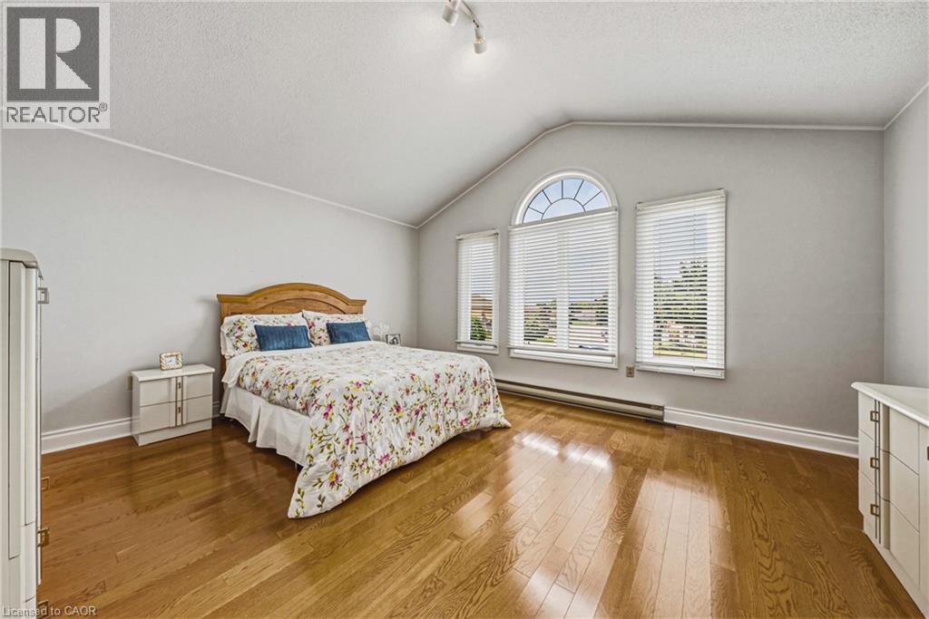 90 Fairington Crescent Property Photo 18