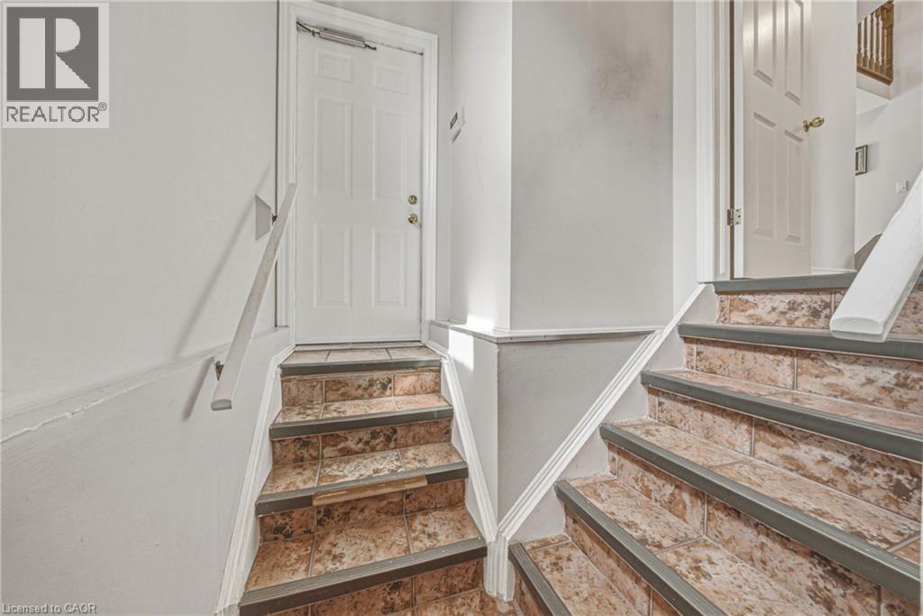 90 Fairington Crescent Property Photo 30