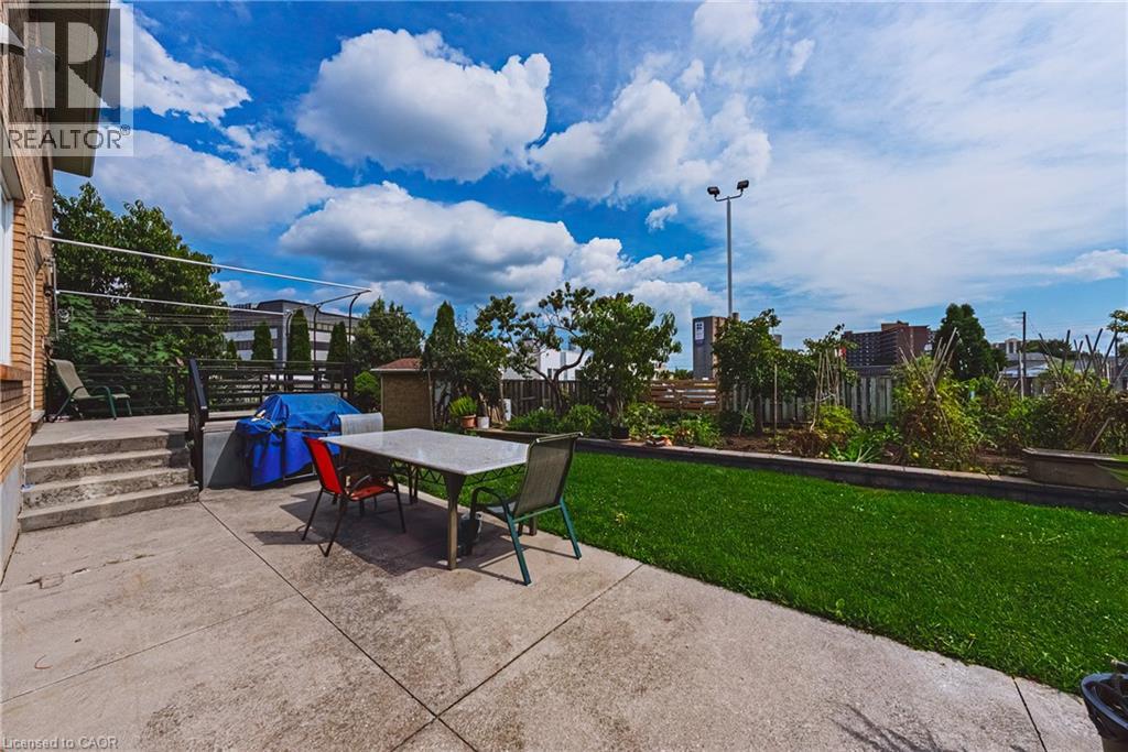 90 Fairington Crescent Property Photo 39