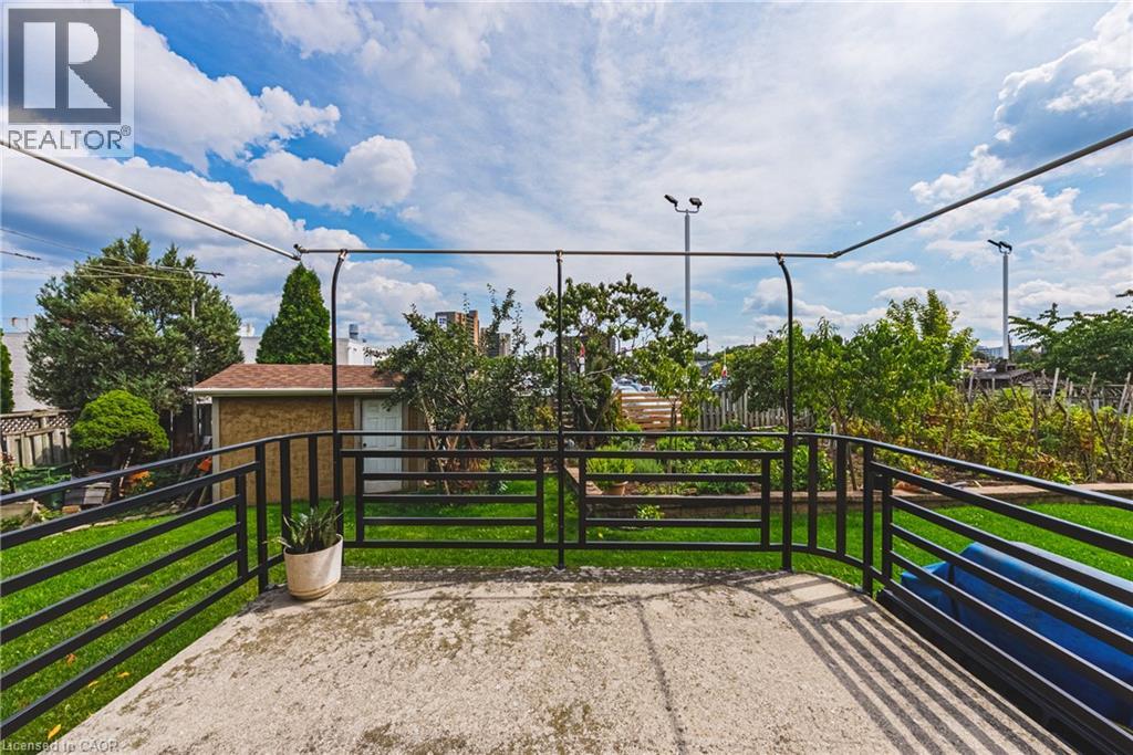 90 Fairington Crescent Property Photo 44