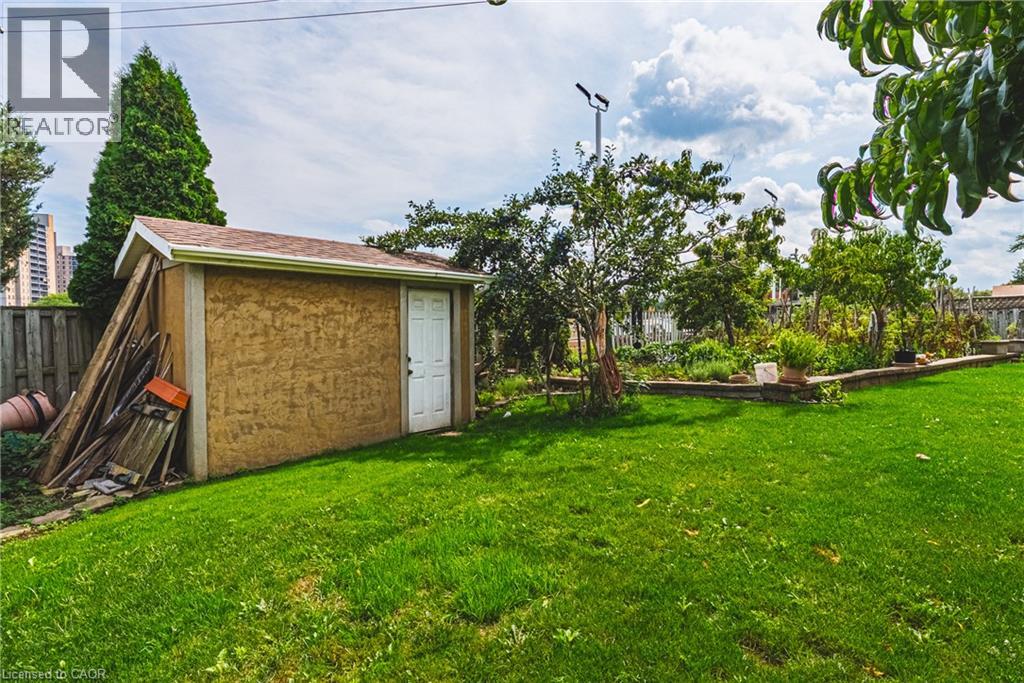 90 Fairington Crescent Property Photo 45