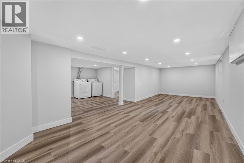 43 Brucedale Avenue E Property Photo 23