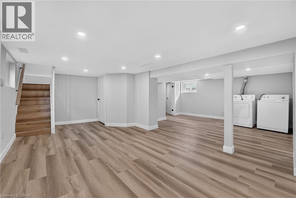 43 Brucedale Avenue E Property Photo 24