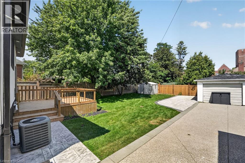 43 Brucedale Avenue E Property Photo 29