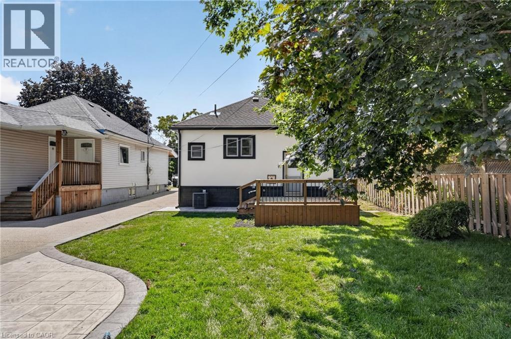 43 Brucedale Avenue E Property Photo 36
