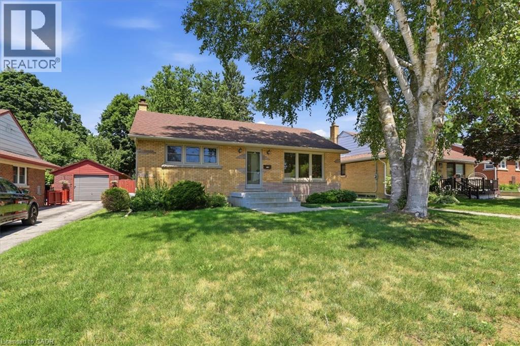 184 Murdock Avenue Property Photo 4