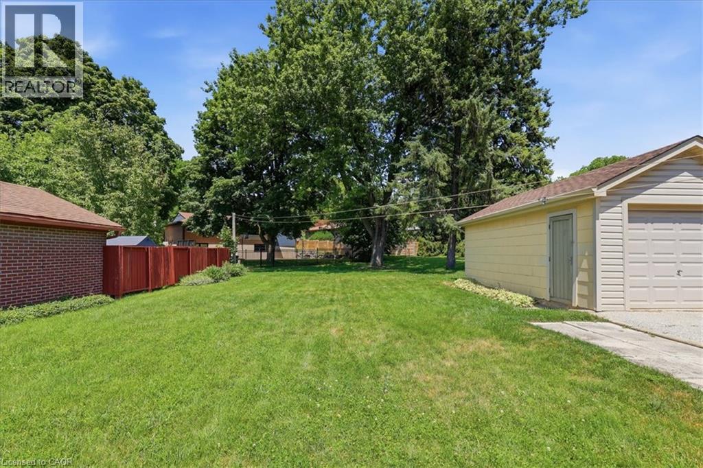 184 Murdock Avenue Property Photo 32