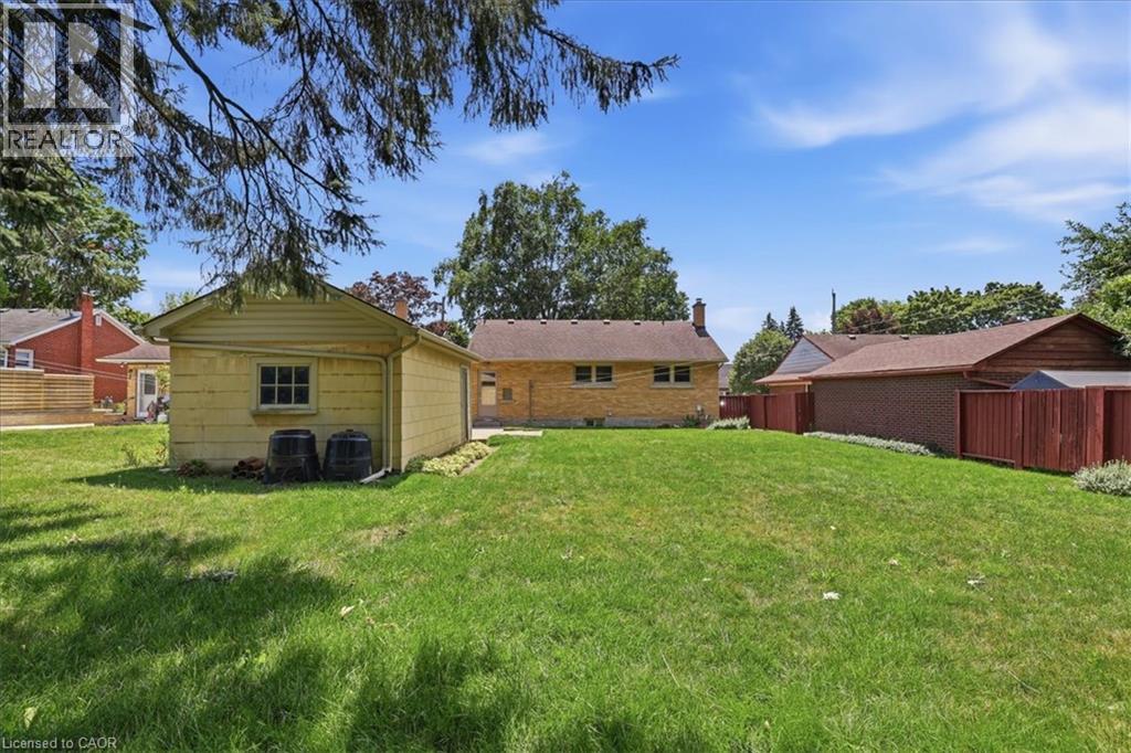 184 Murdock Avenue Property Photo 33
