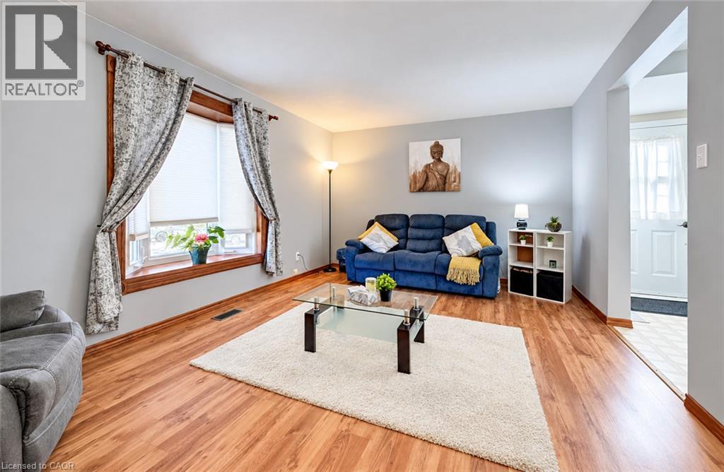 136 Sekura Crescent Property Photo 13