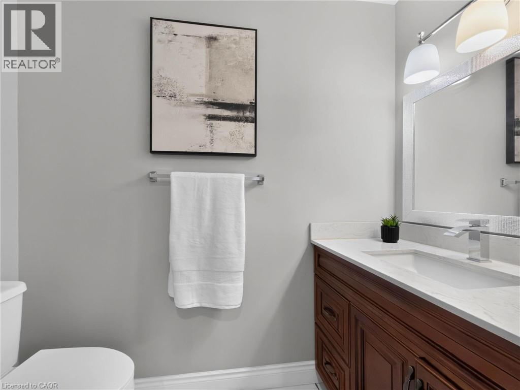 12 Sundrop Court Property Photo 5