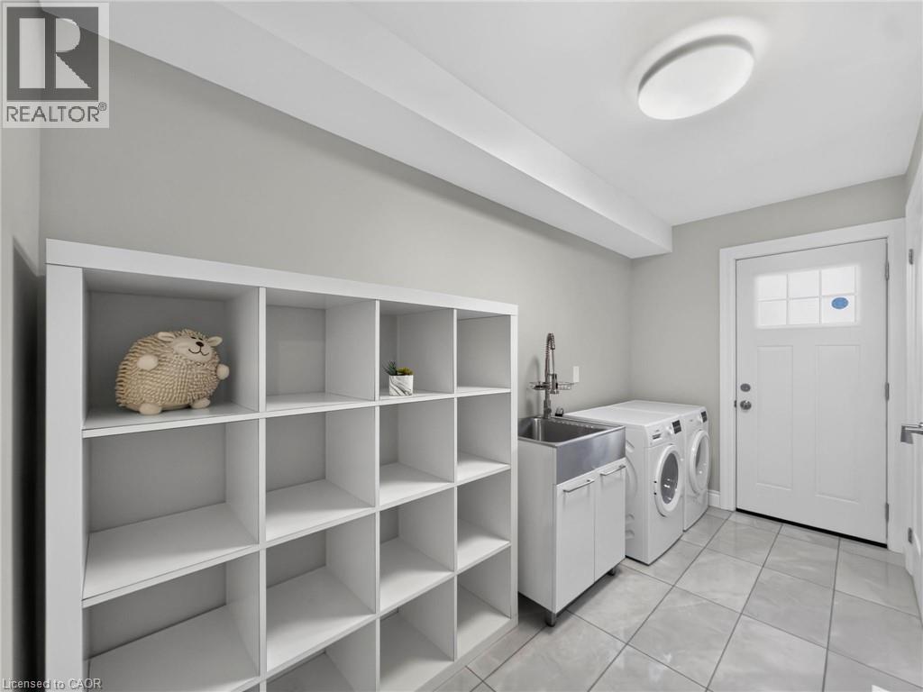 12 Sundrop Court Property Photo 20