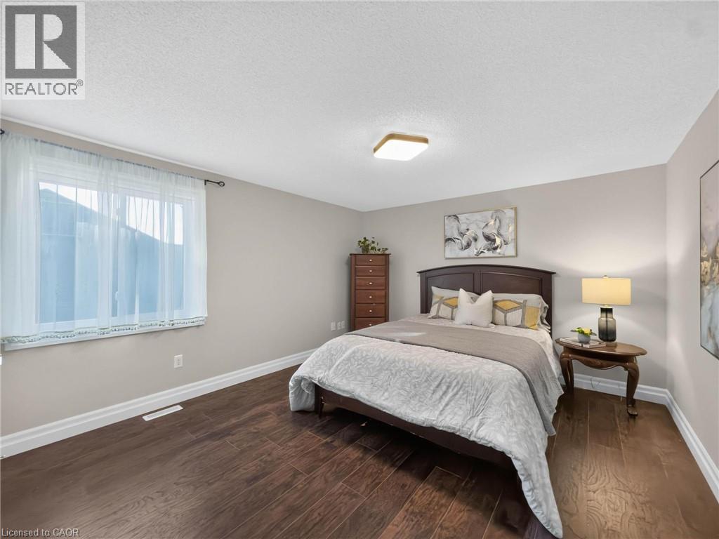 12 Sundrop Court Property Photo 30